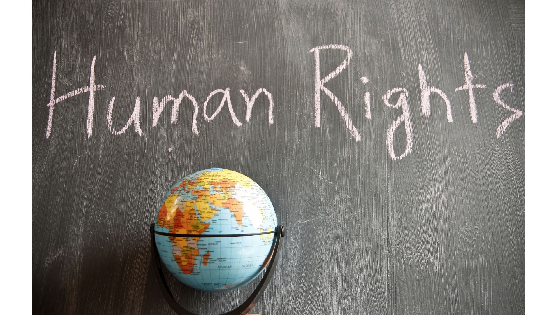 Δημόσια Υγεία και Ανθρώπινα Δικαιώματα